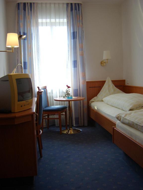 Deluxe Single Room,580525209:JPEG