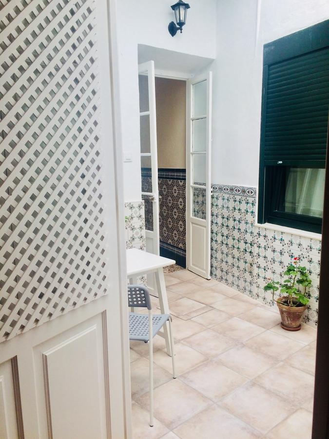 Twin Room Private Bathroom