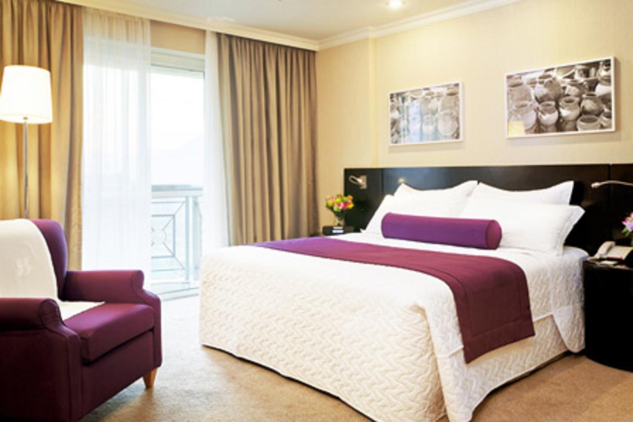 Premium Double Room