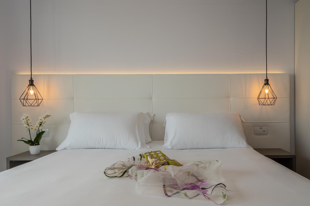 Double or Twin Room Balcony