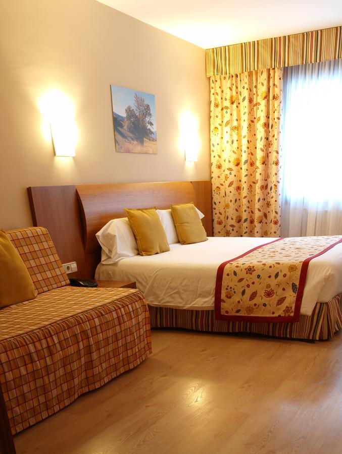 Triple Room Spa Access