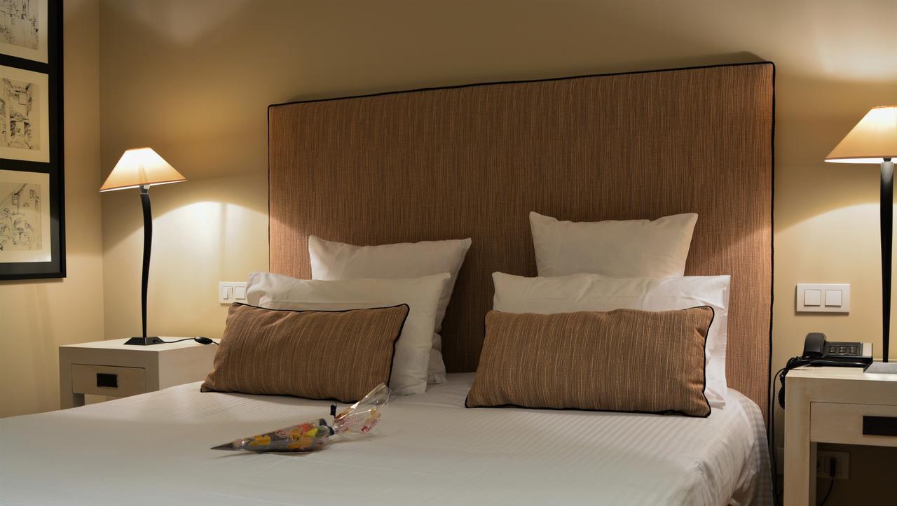 Suite avec terrasse vue sur mer et citadelle
