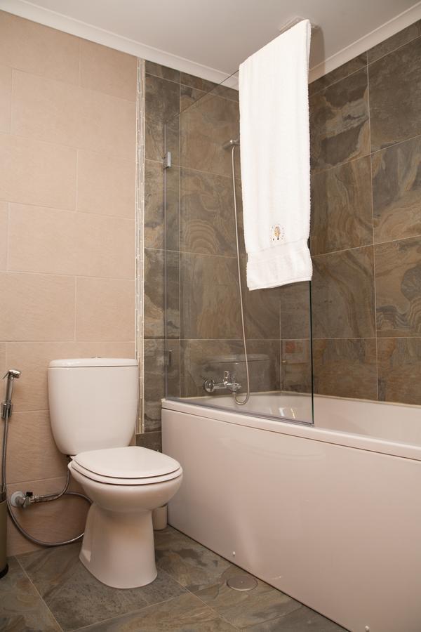Deluxe Double or Twin Room Garden View