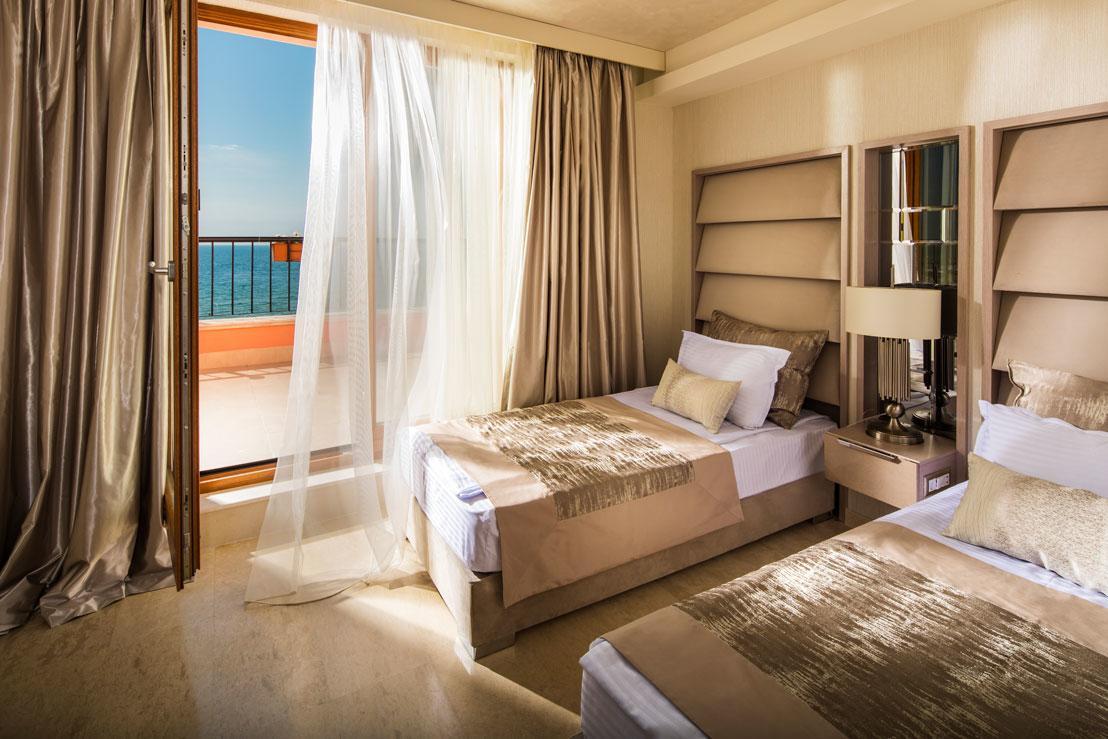 Twin Room Sea View Beach Access