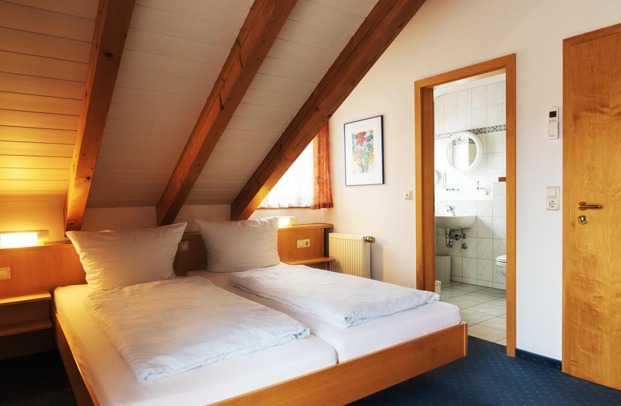 Standard Double Room,666024843:JPEG