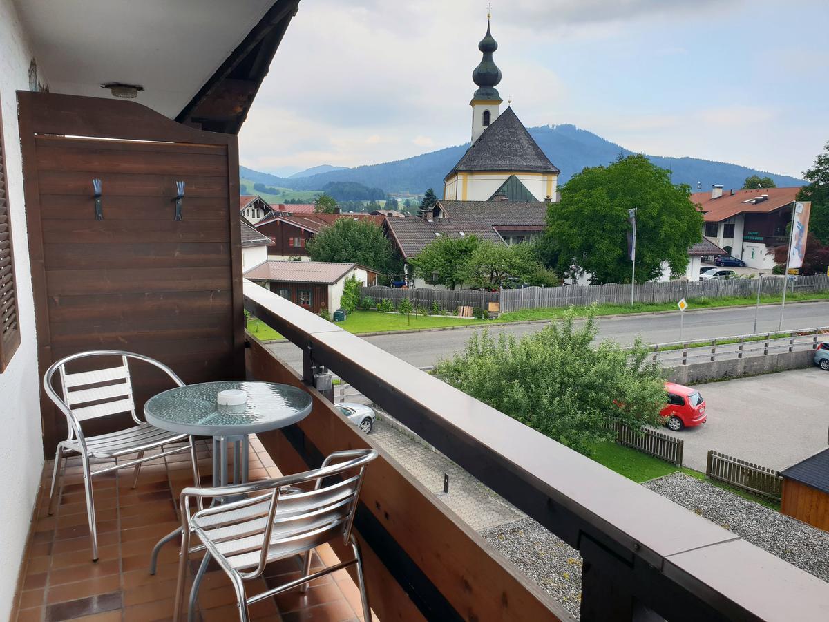 Familienzimmer mit Balkon