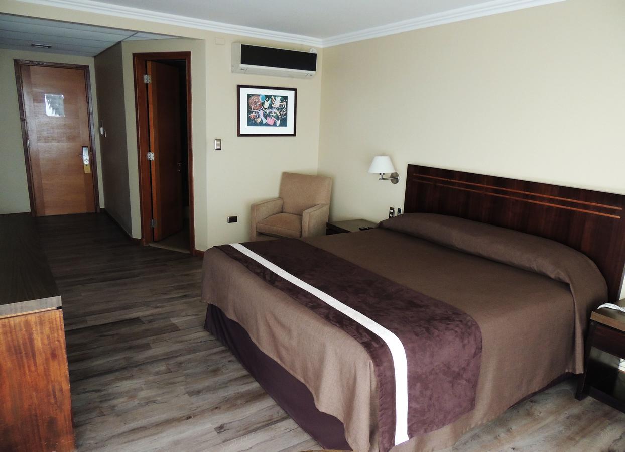 Standard Queen Room