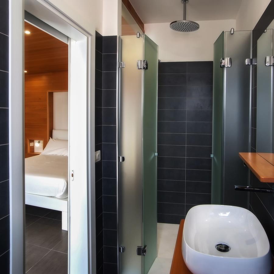 King Room Spa Bath