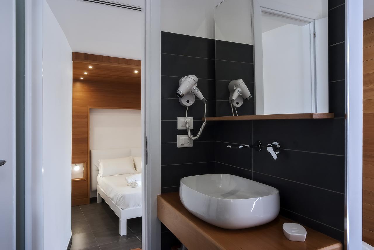 King Room Spa Bath