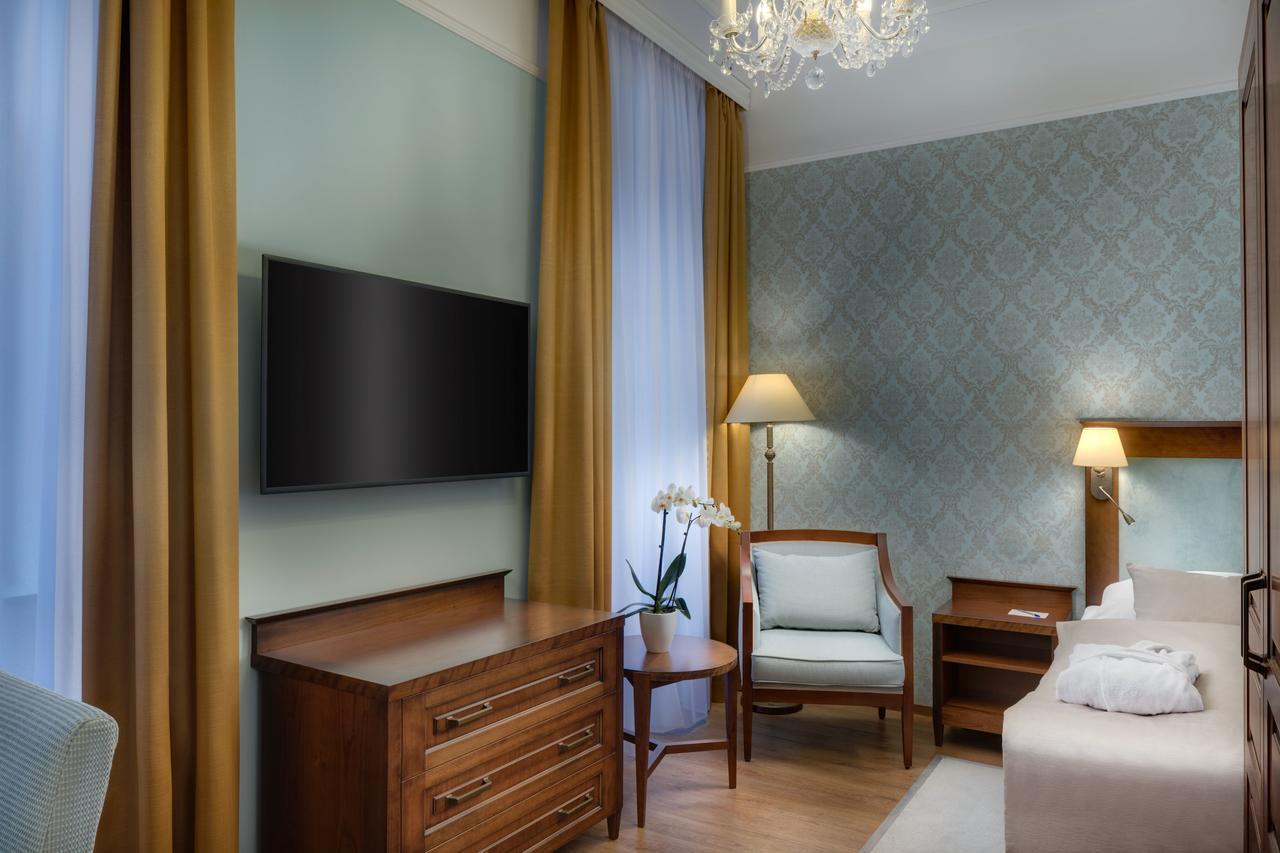 Hvezda Premium Single Room Wellness Fitness Access