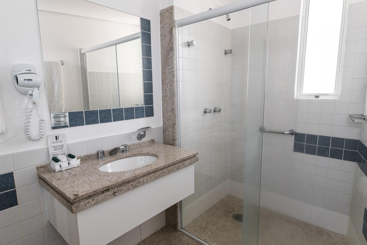 Executive Queen Room