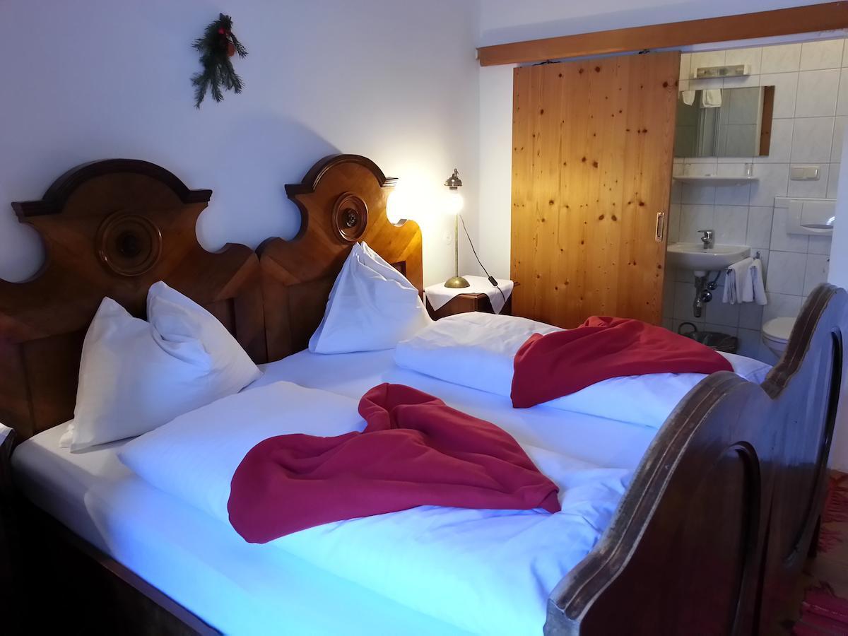Double Room Balcony Lake View