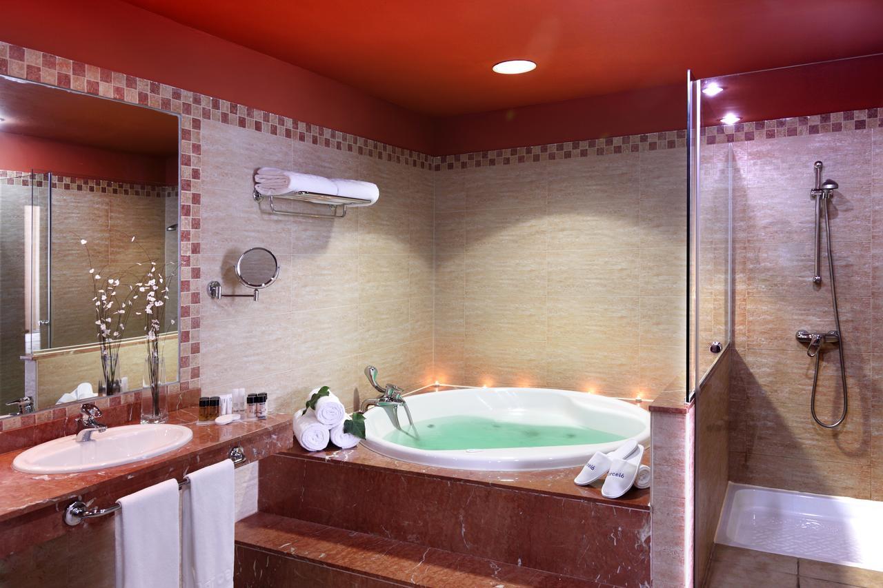 Deluxe Suite Sea View