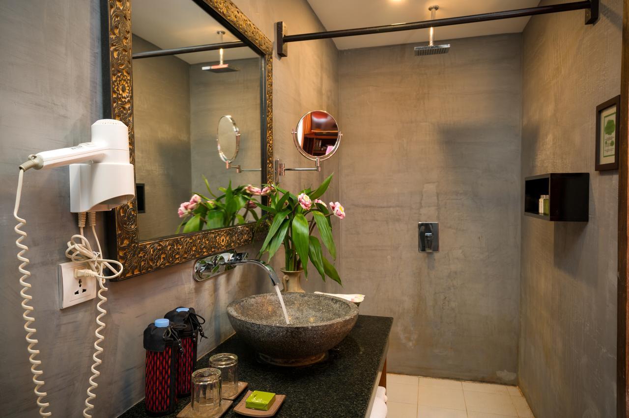 Premier Suite Pool Access USD15 Credit Spa