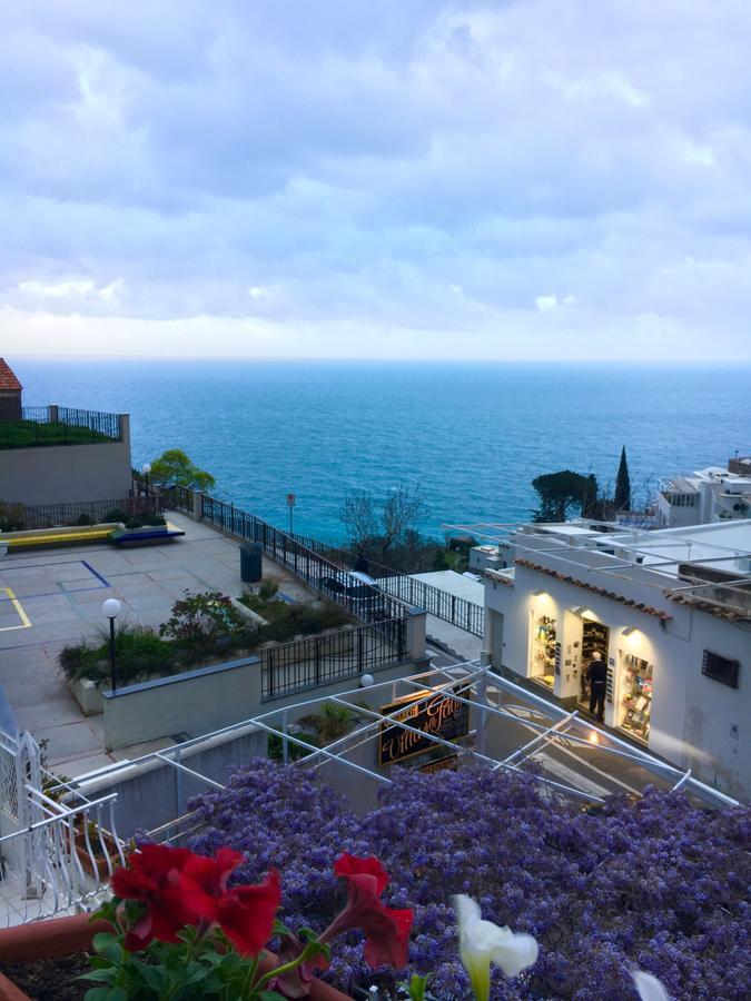 Double or Twin Room Balcony