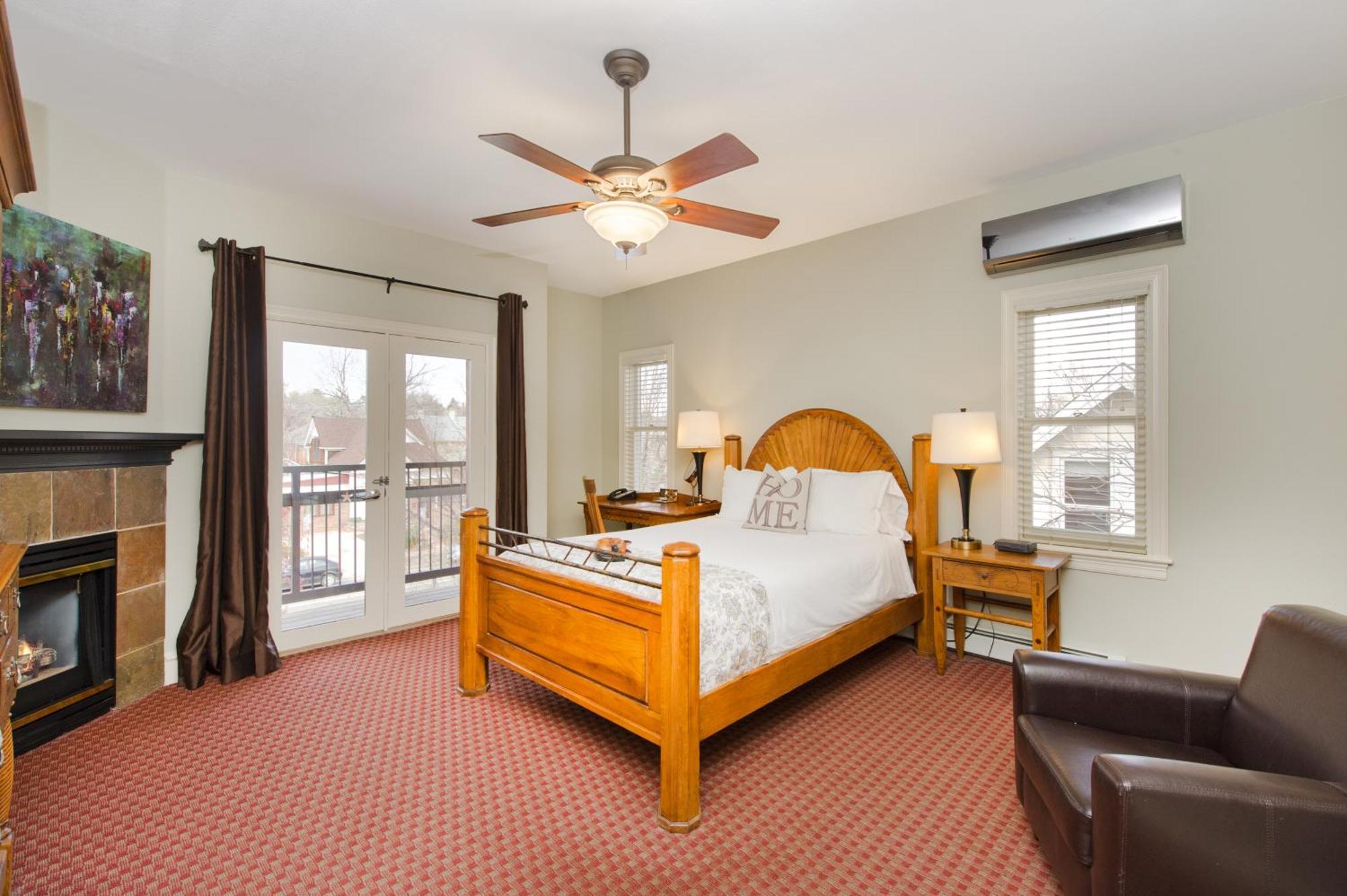 Deluxe Queen Room 2nd Floor