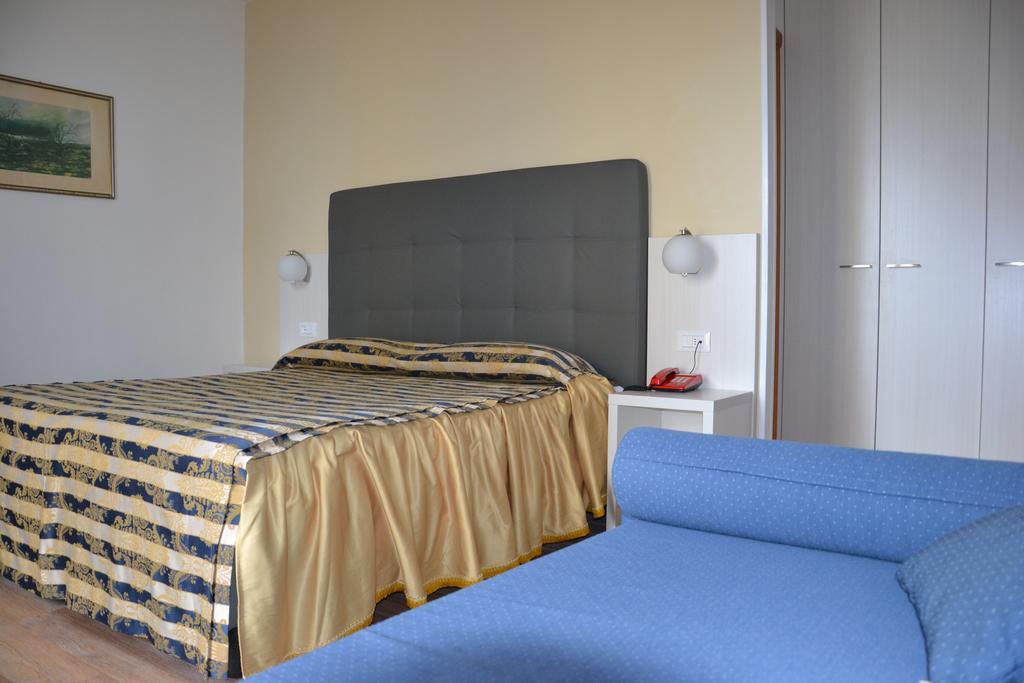 Superior Double Room,125940711:JPEG