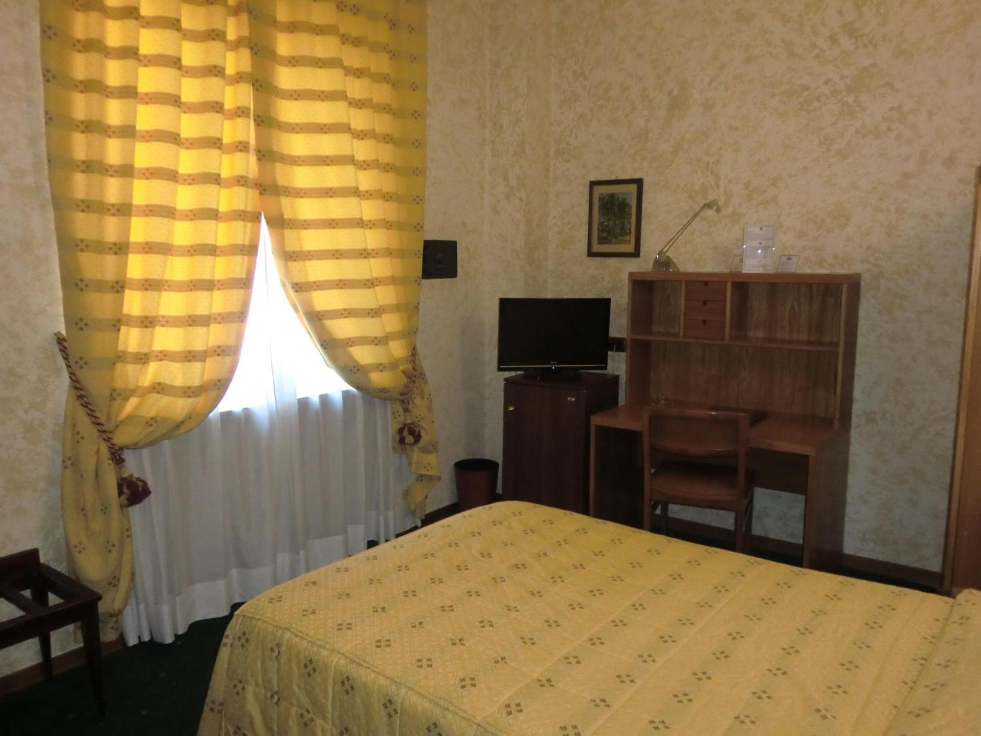 Superior Single Room