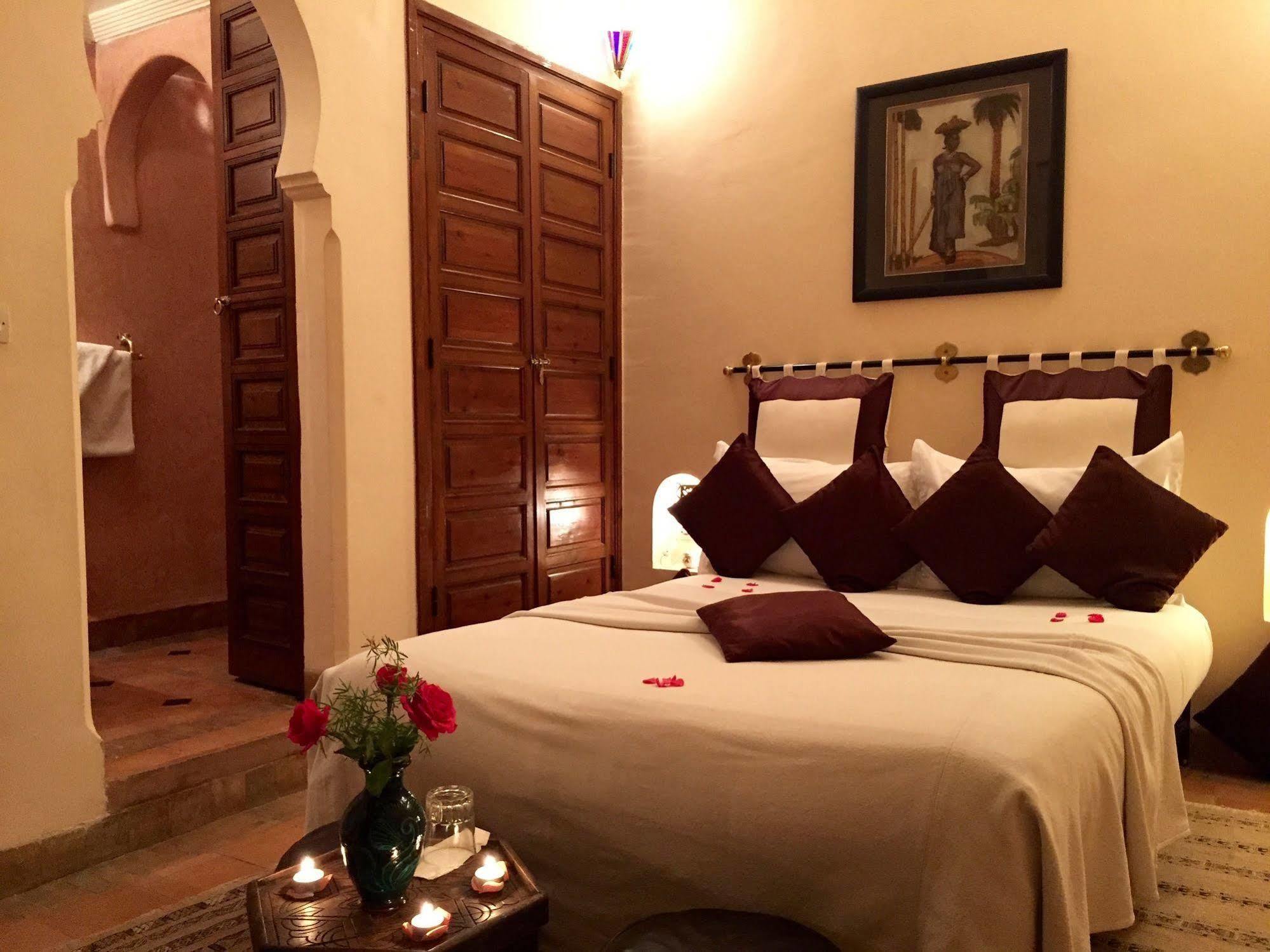 Standard Double Room,1588085830:JPEG