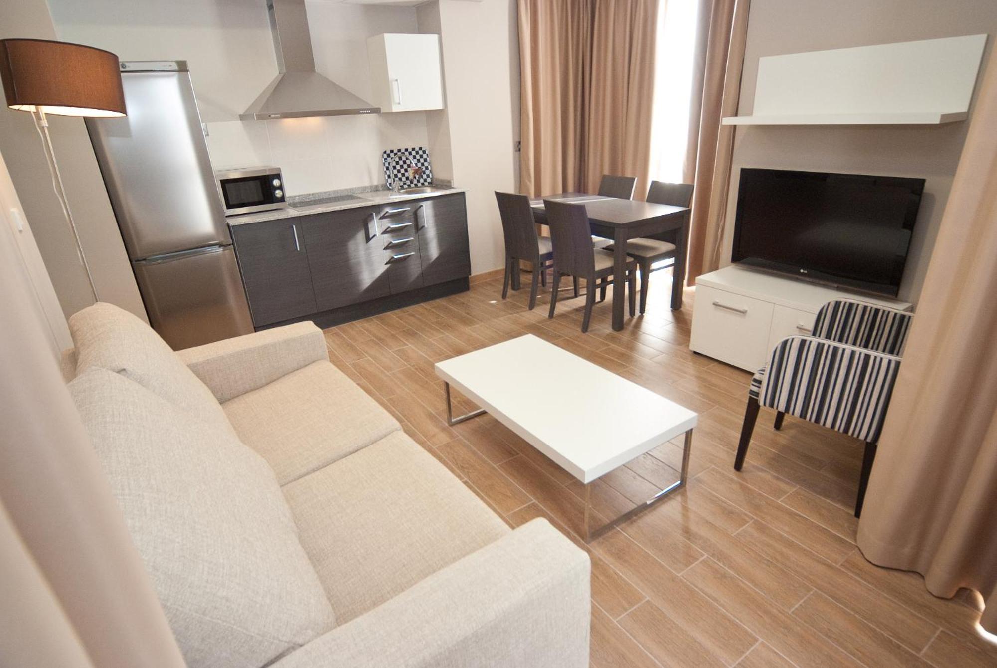 One-Bedroom Apartment Spa Access
