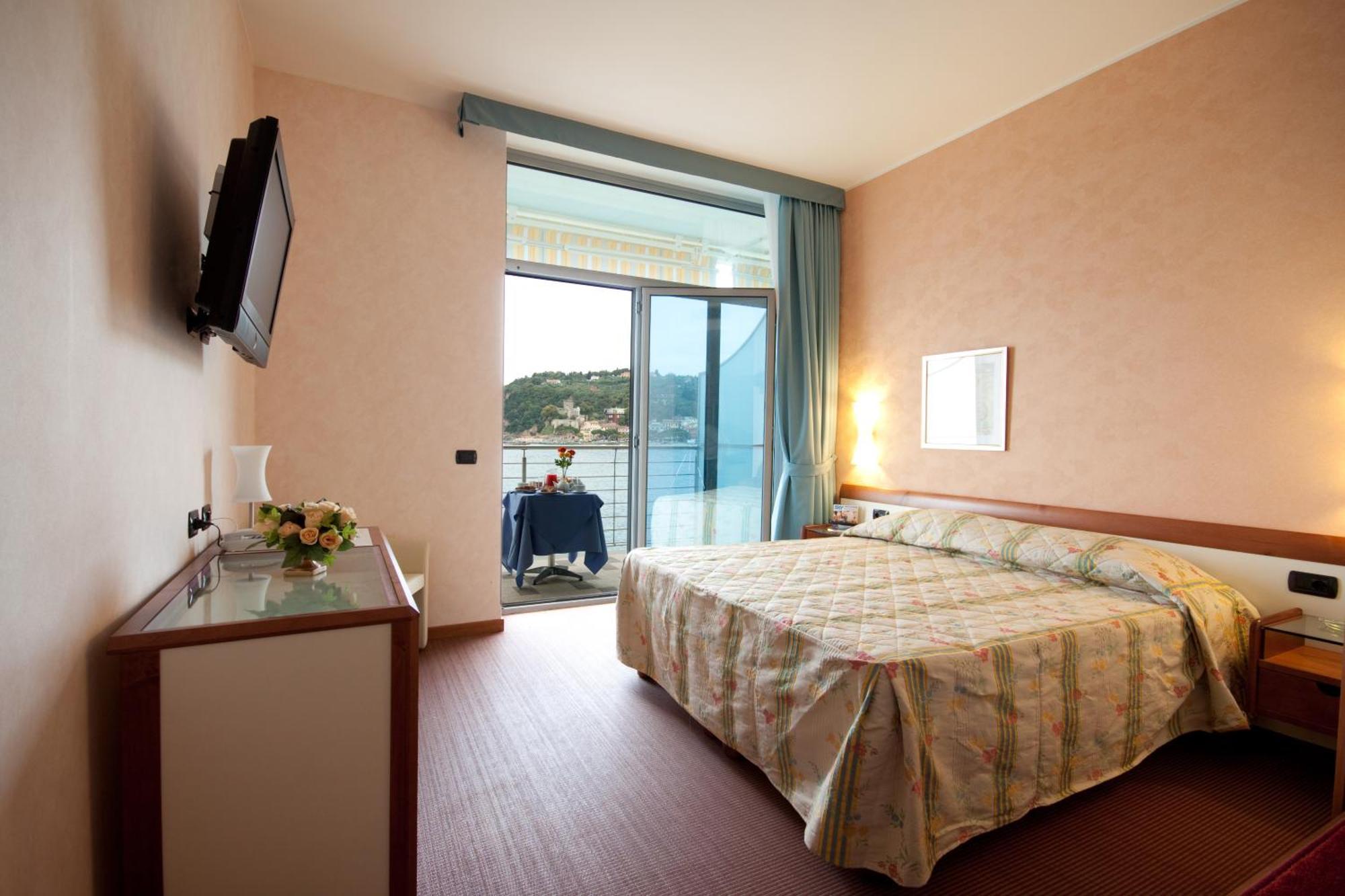 Double Room Sea View