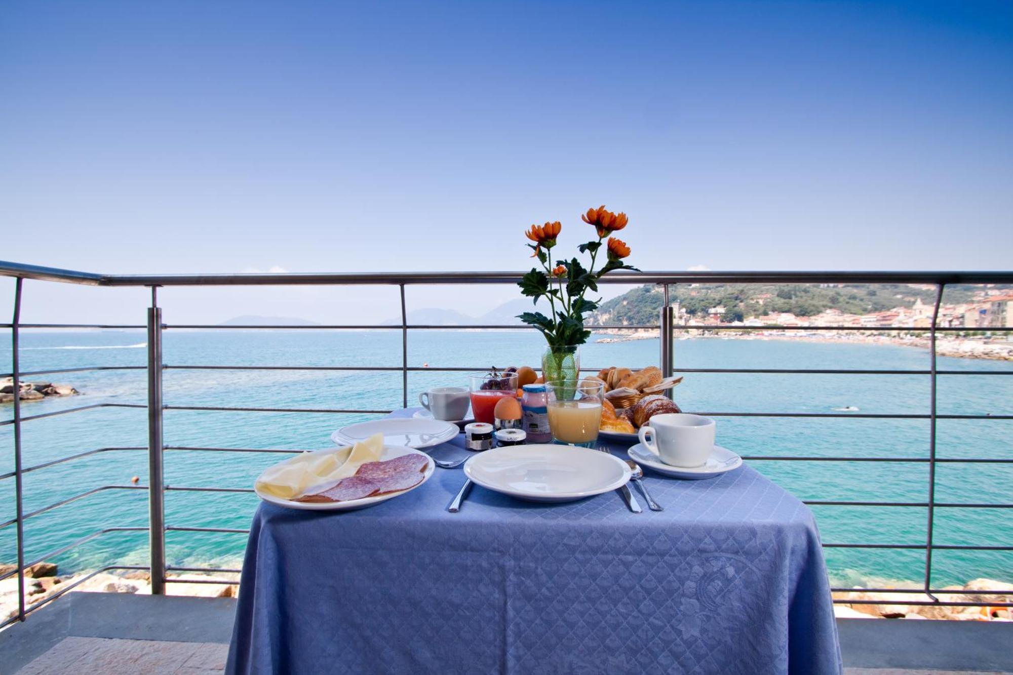 Double Room Sea View