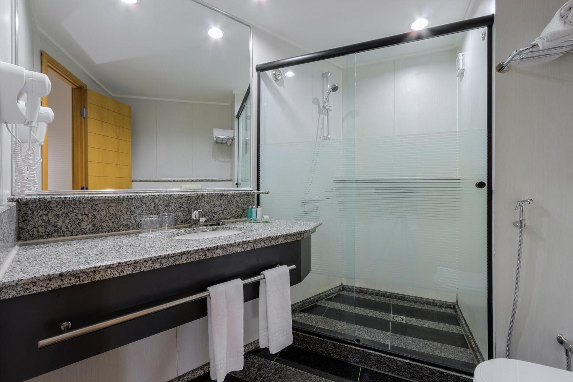 Quarto Standard com 2 Camas de Solteiro