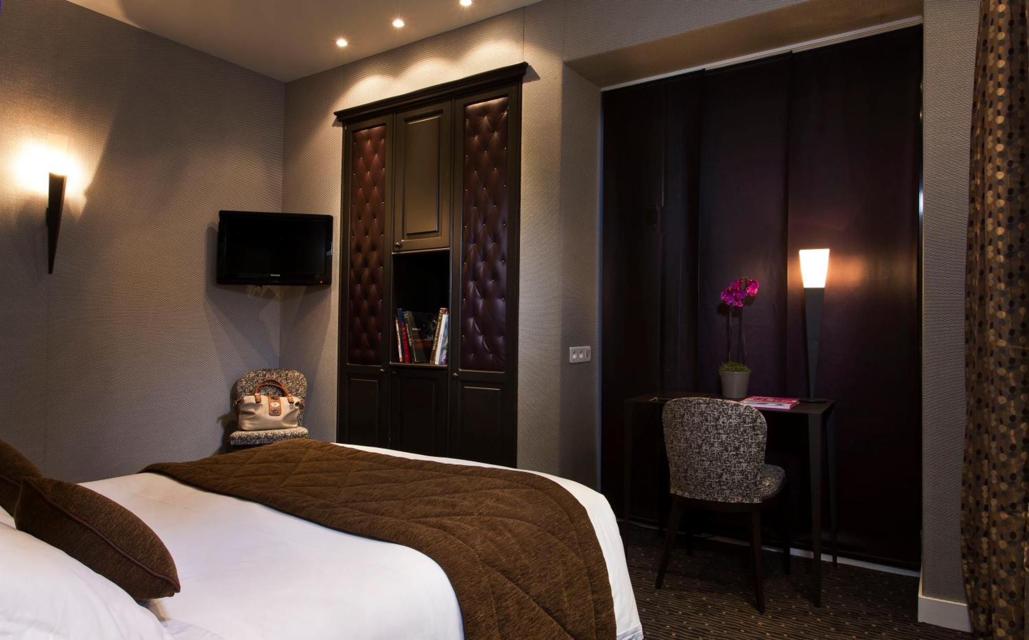 Club Double Room Ground Floor