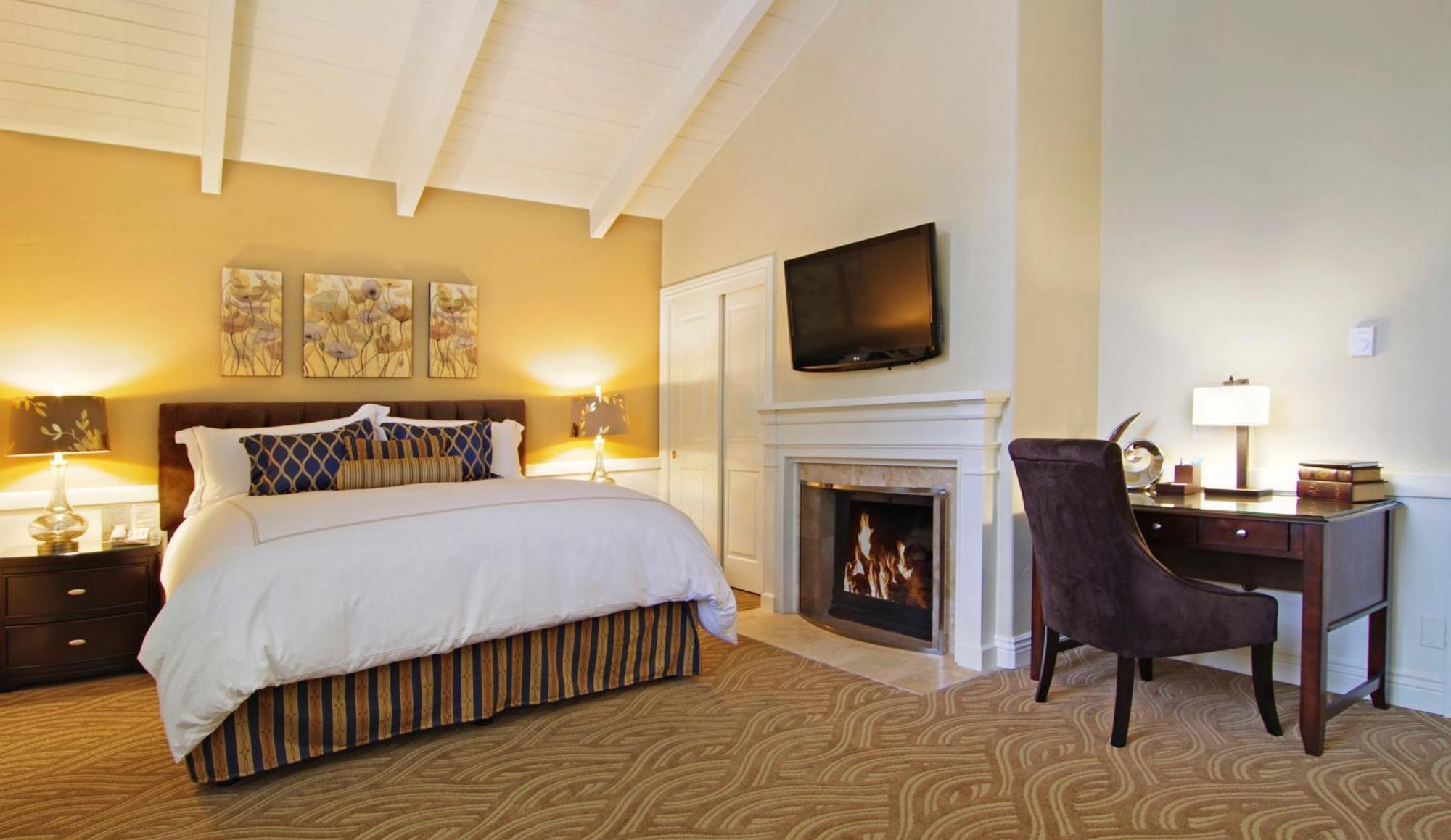 Premium King Suite