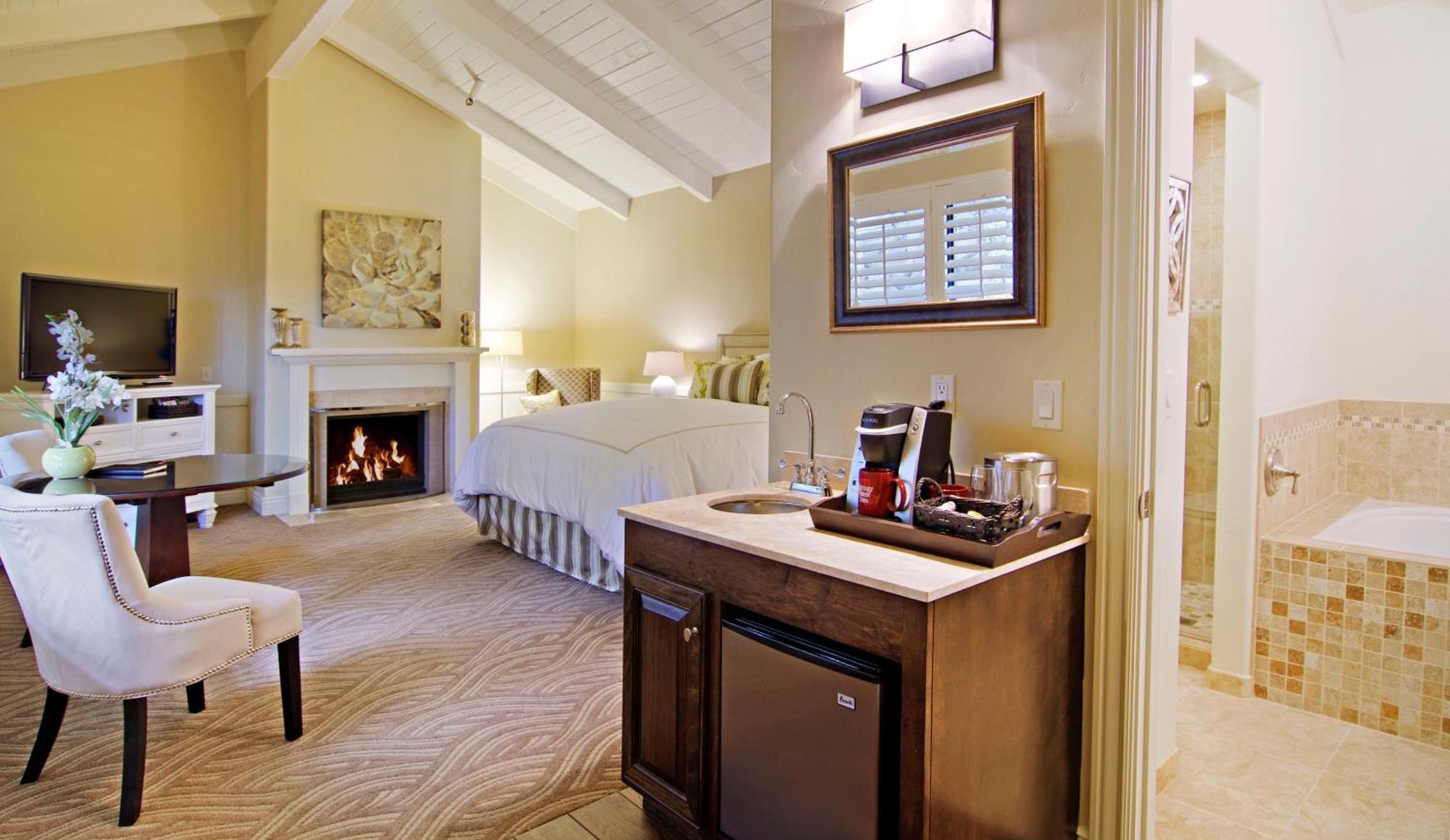 Premium King Room