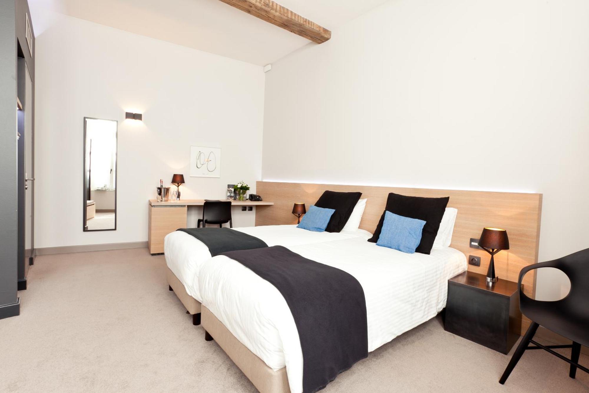 Chambre Deluxe Double ou Lits Jumeaux
