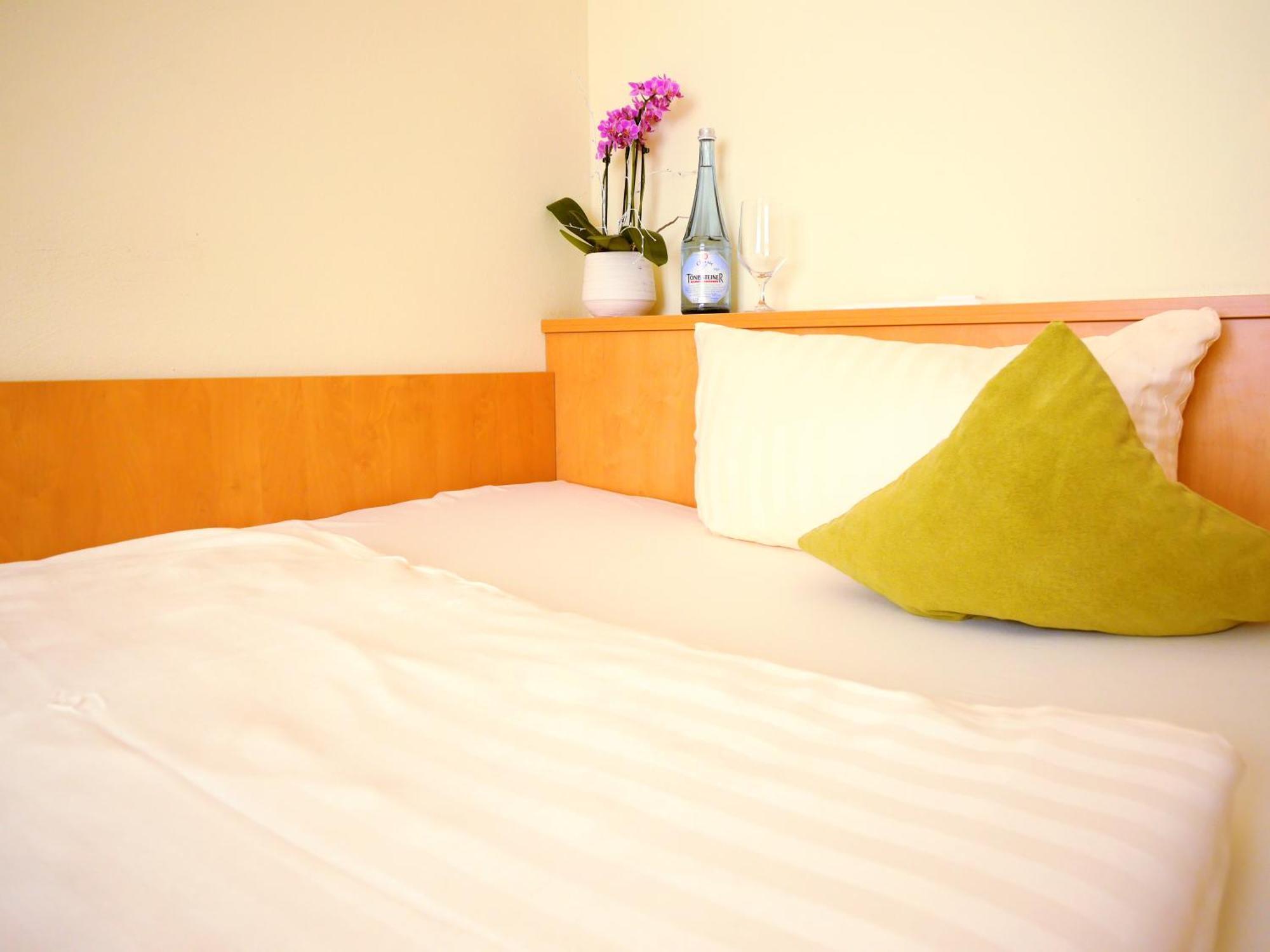 Comfort Single Room