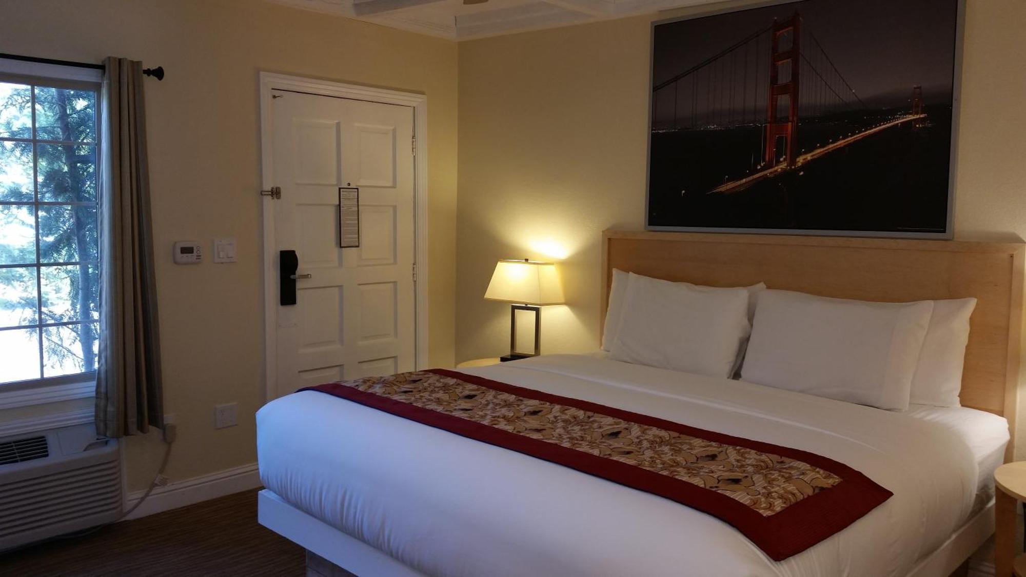Queen Suite