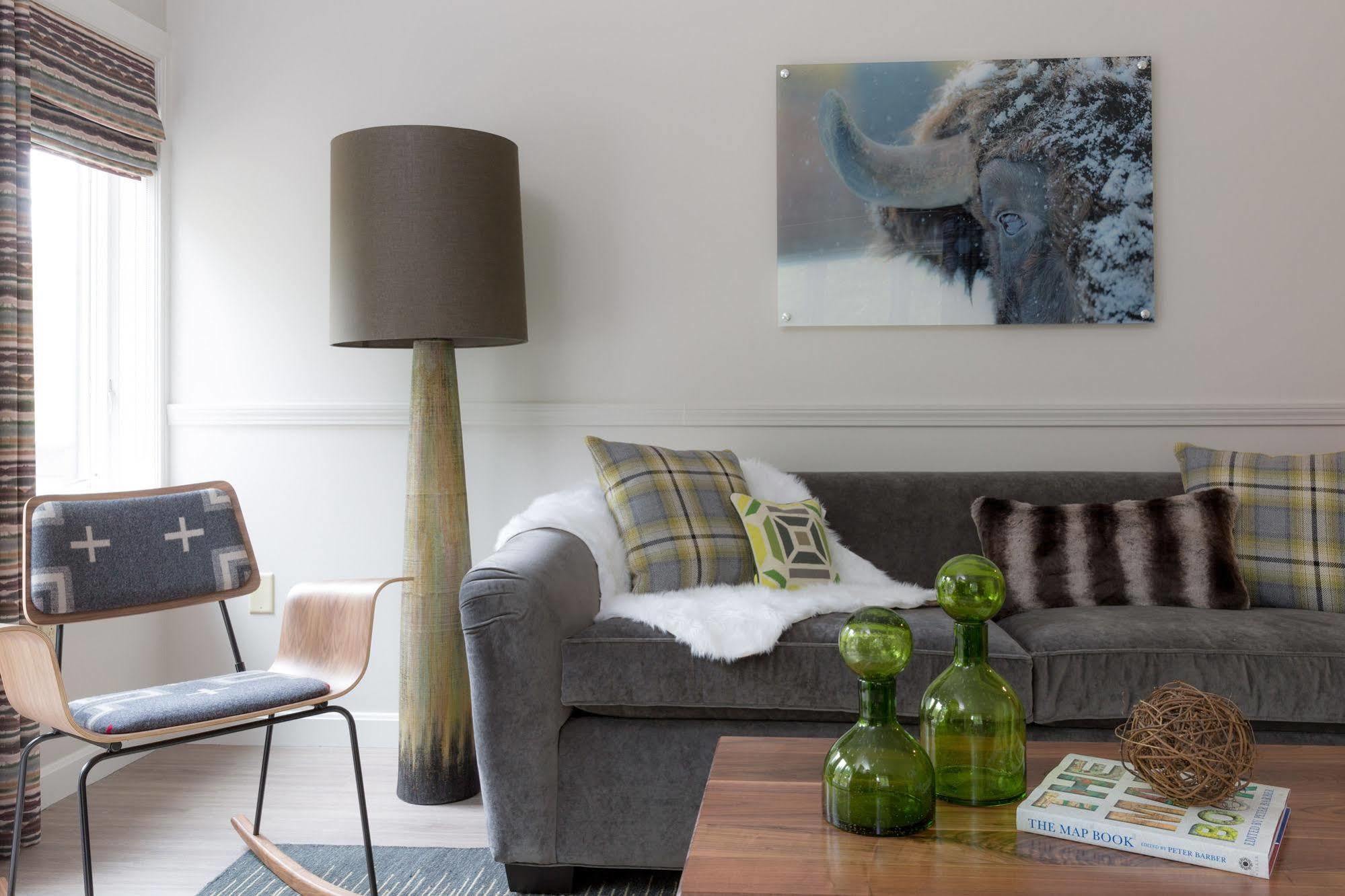 Trail House King Suite