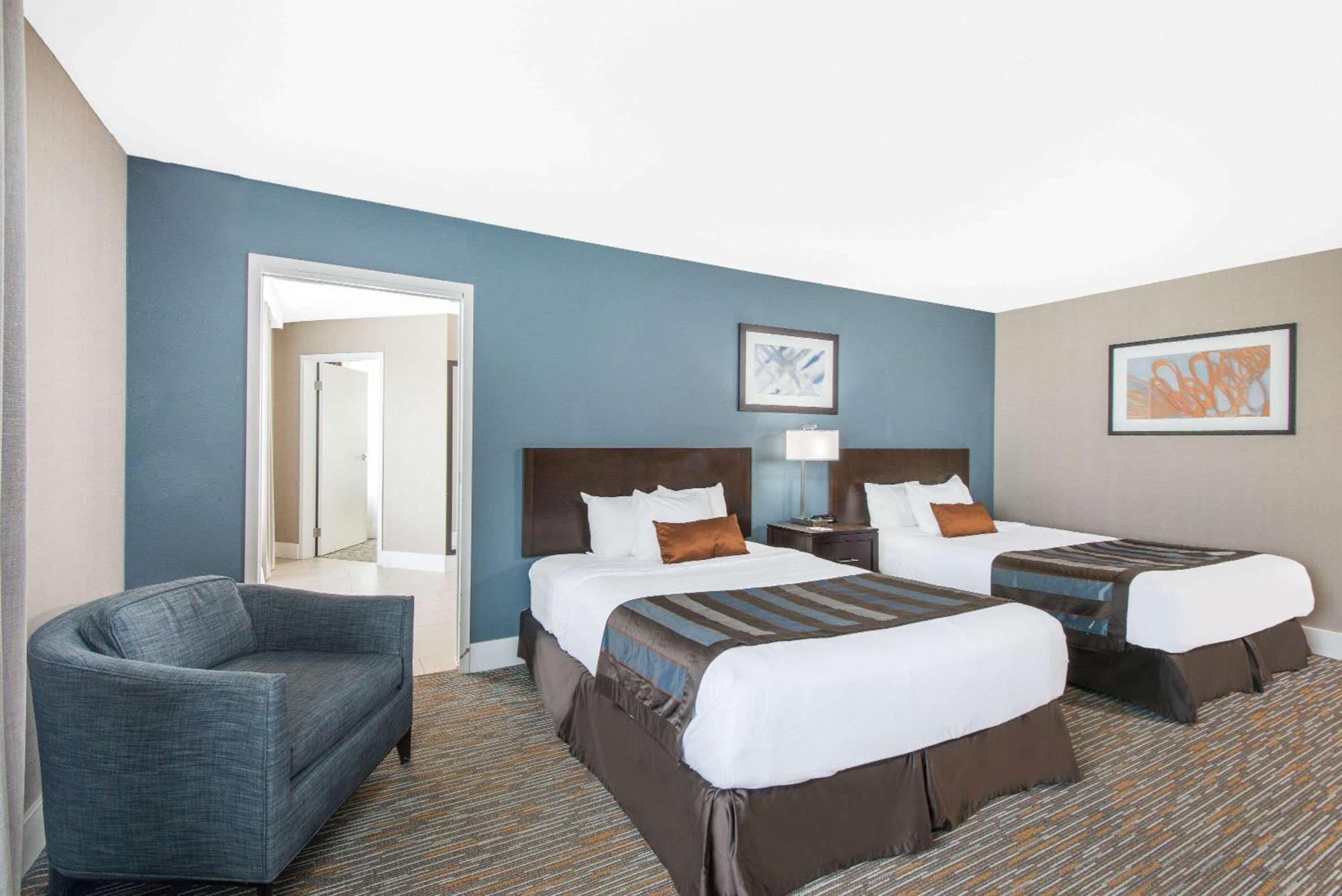 Family Suite,1439670028:JPEG