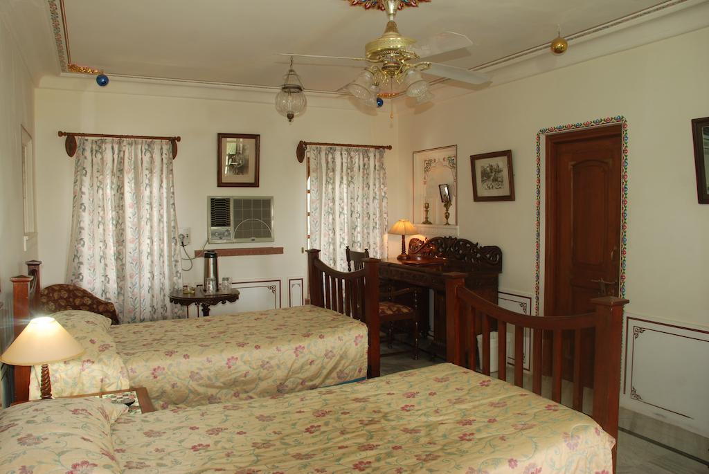 Chambre Double ou Lits Jumeaux Deluxe Supérieure