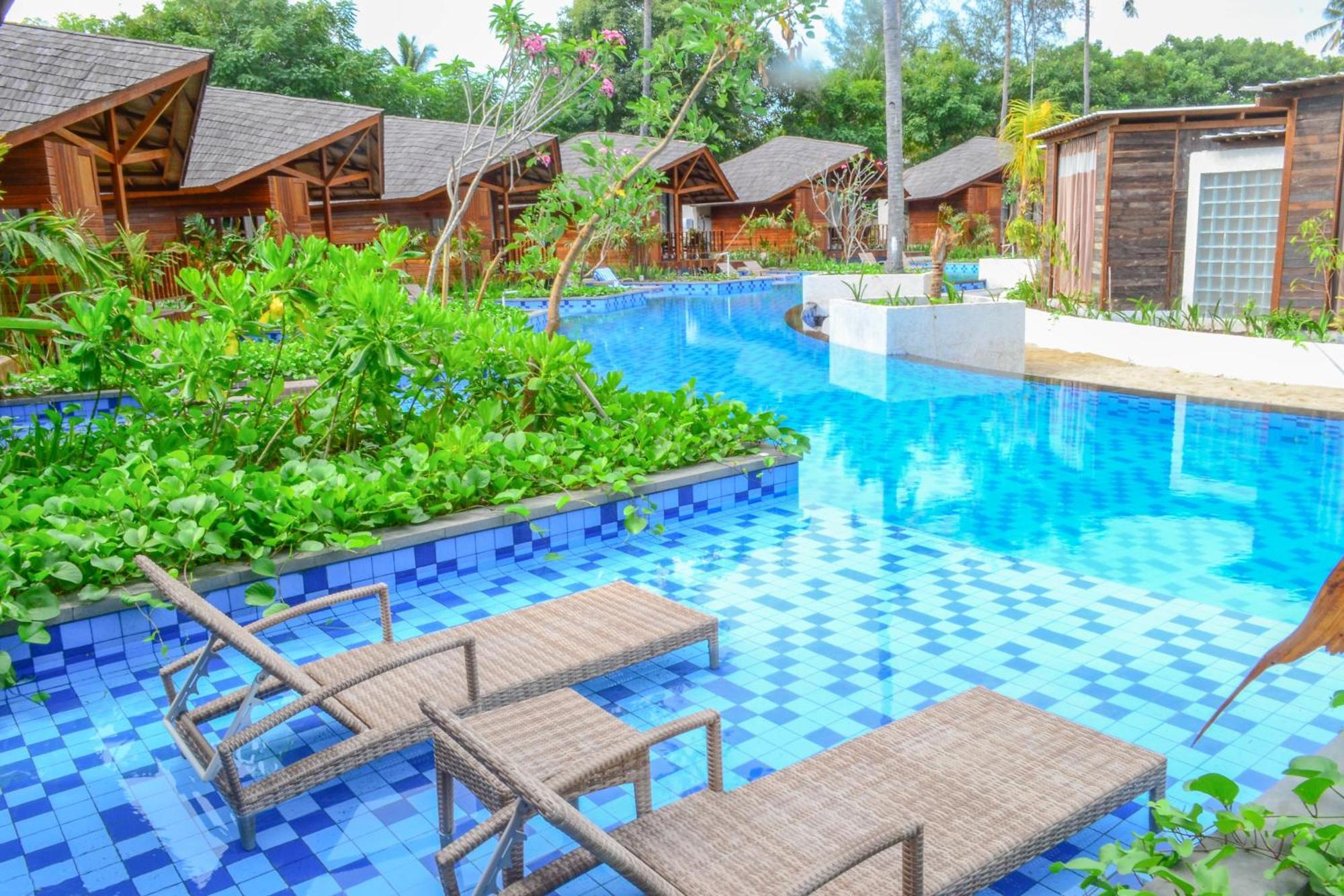 One-Bedroom Cottage Pool Lagoon
