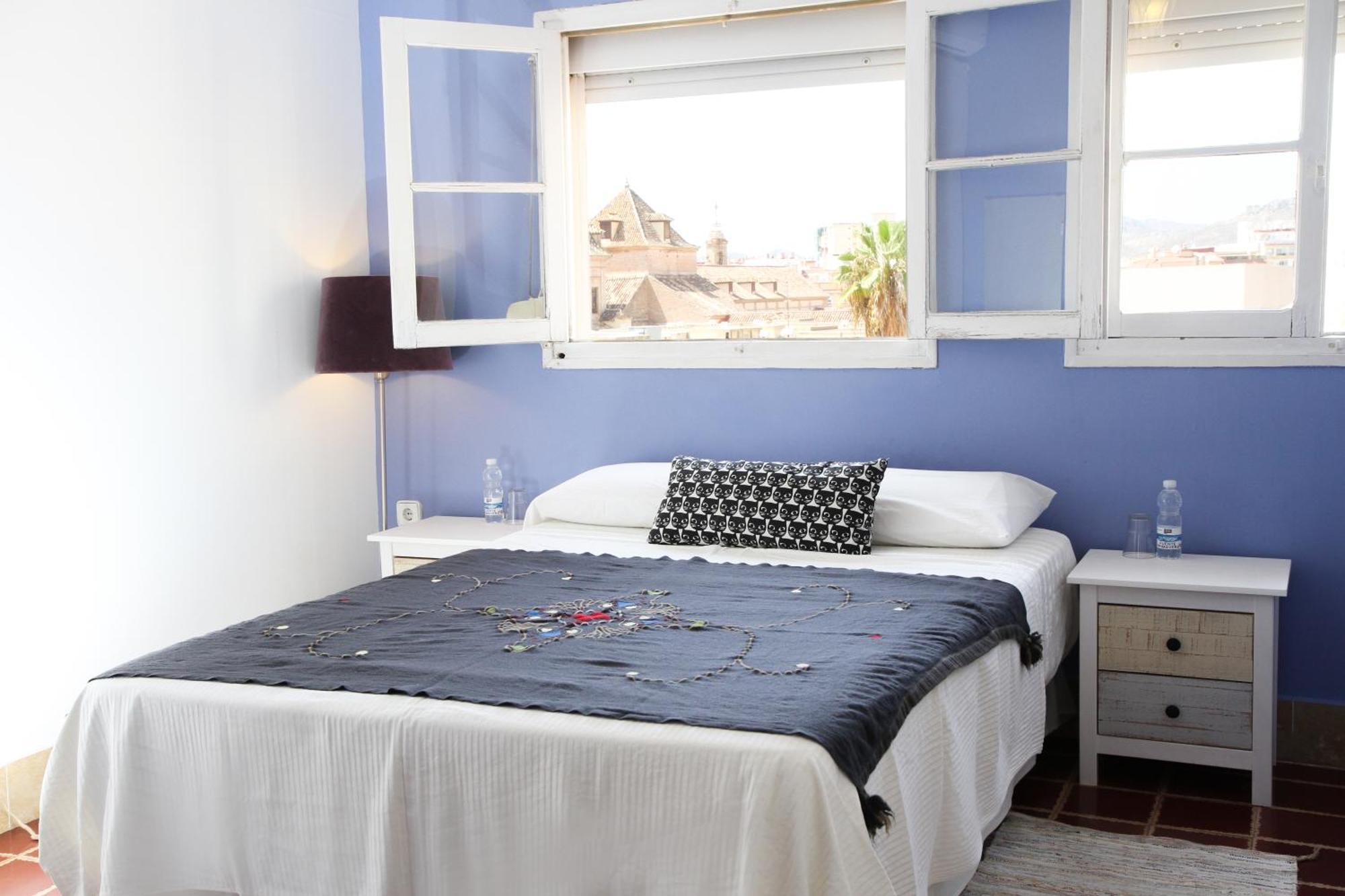 Double Room Private Bathroom