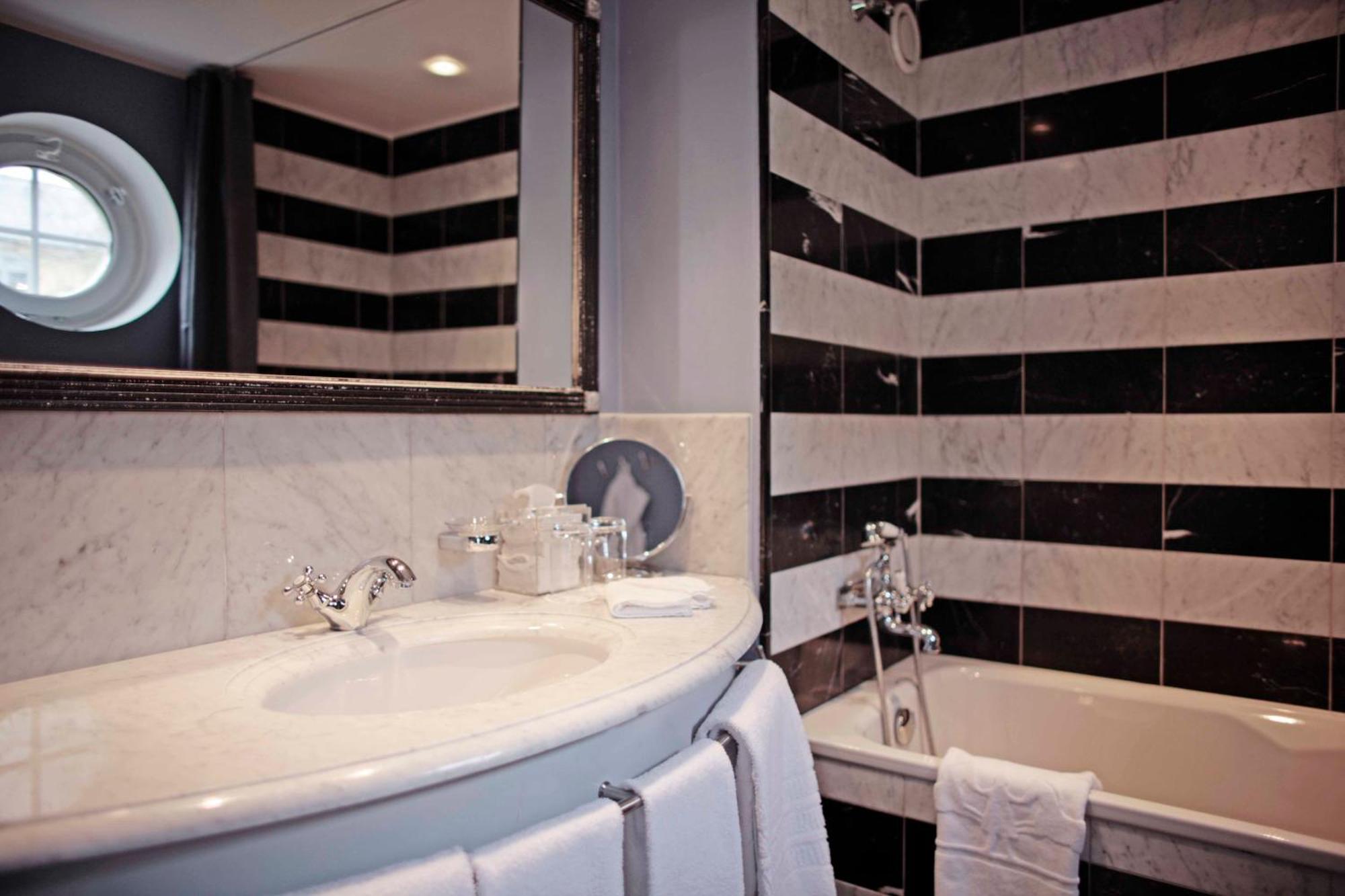 Classic Double or Twin Room