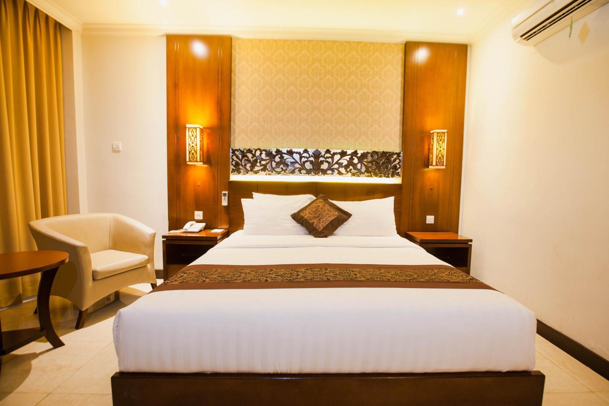 Deluxe Double or Twin Room