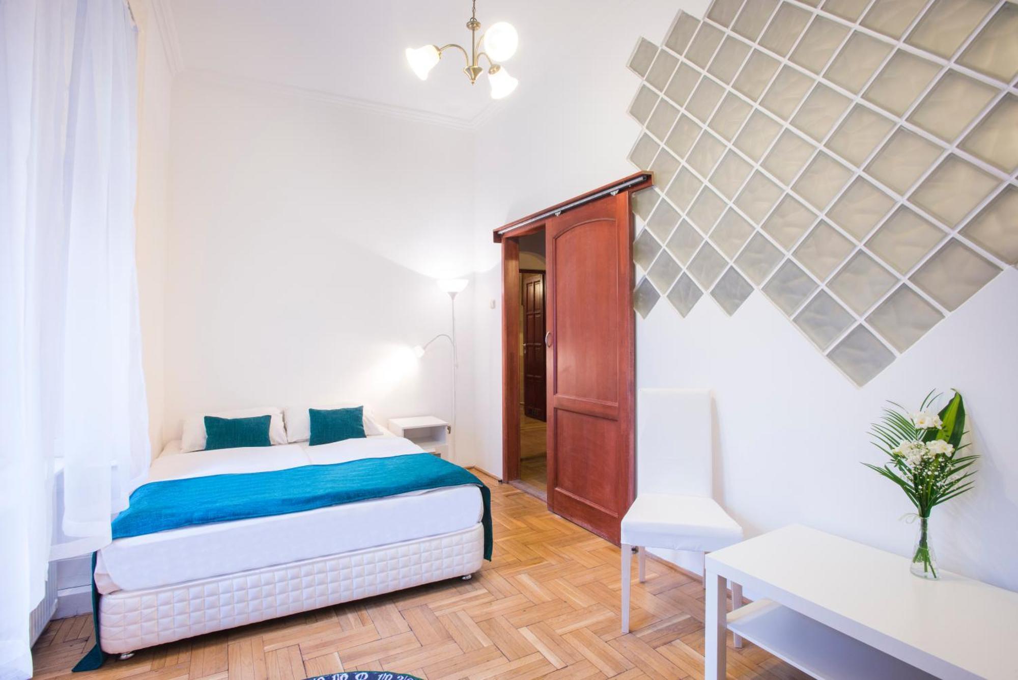Large Two-Bedroom Apartment