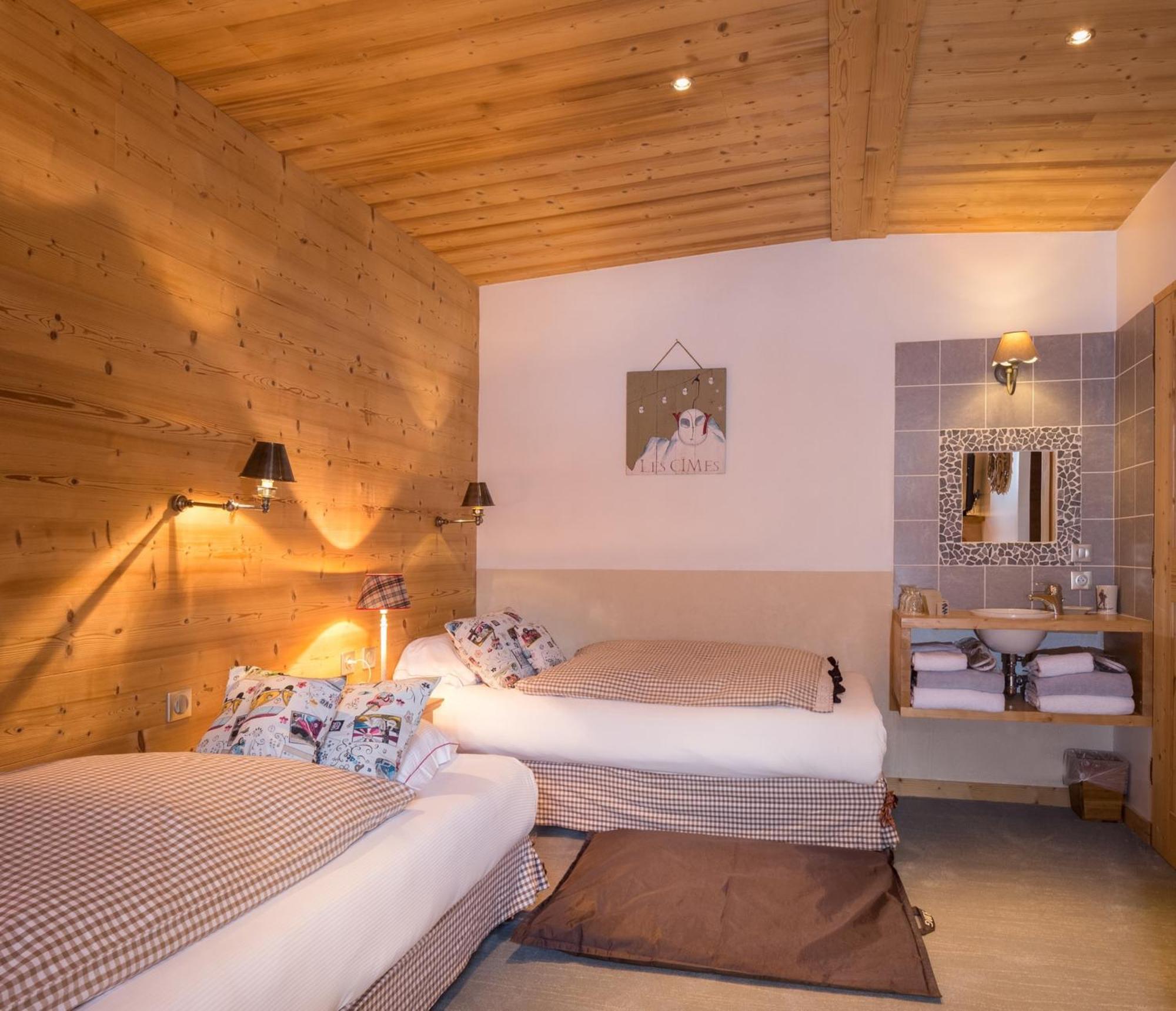 Duplex Room