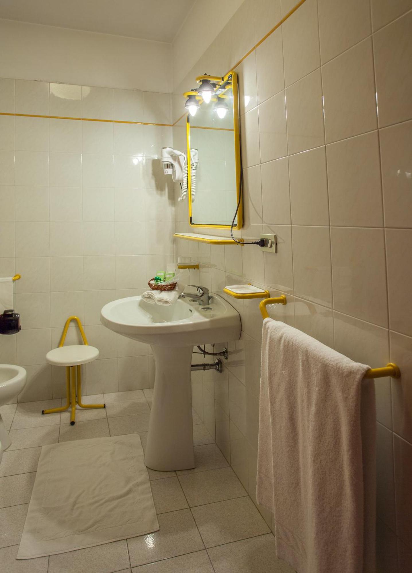 Single Room