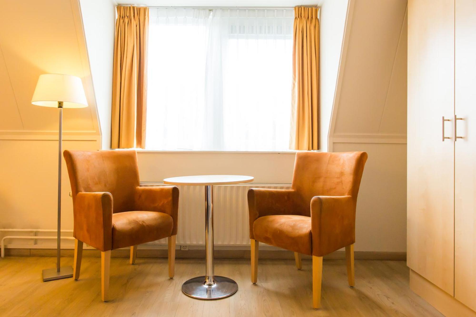 Large Double or Twin Room