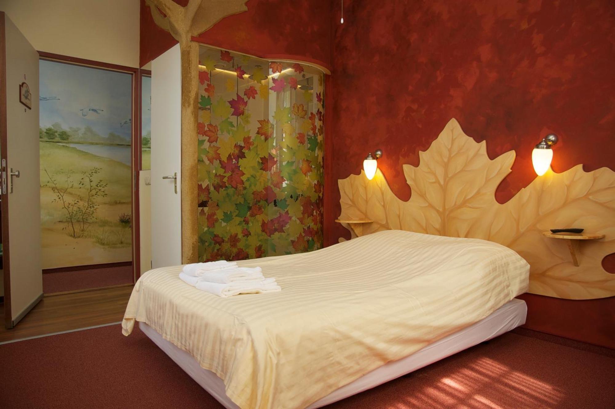 Standard Double Room,1345895732:JPEG