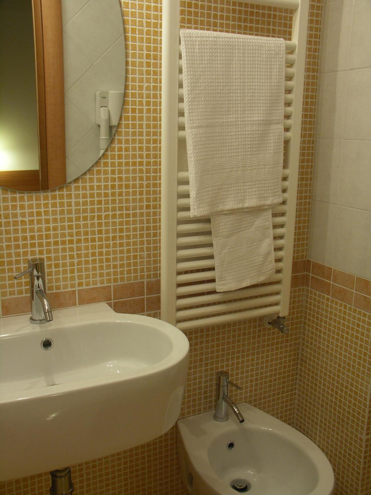 Quadruple Room Split Level
