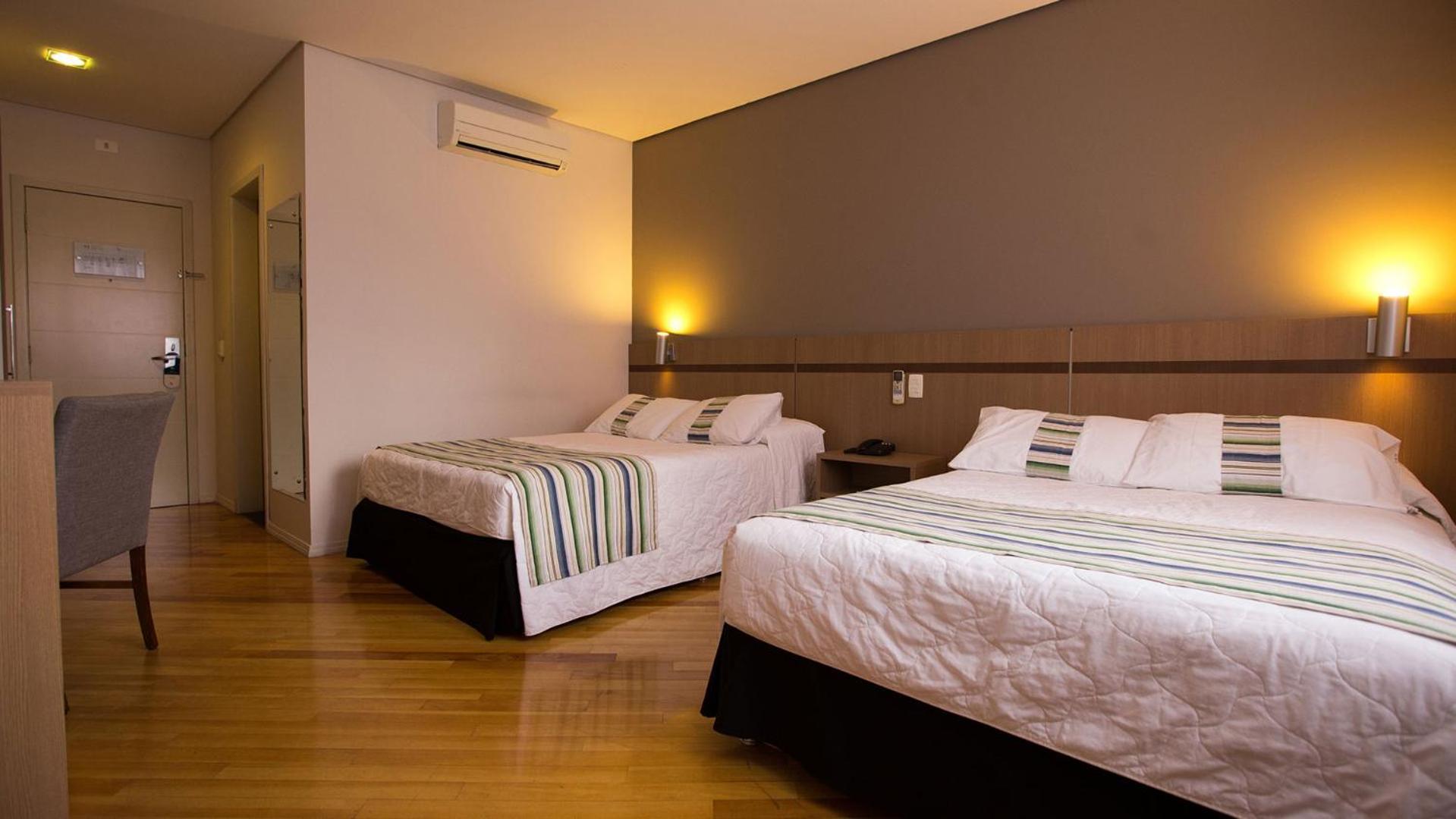 Quarto Deluxe com 2 Camas de Casal