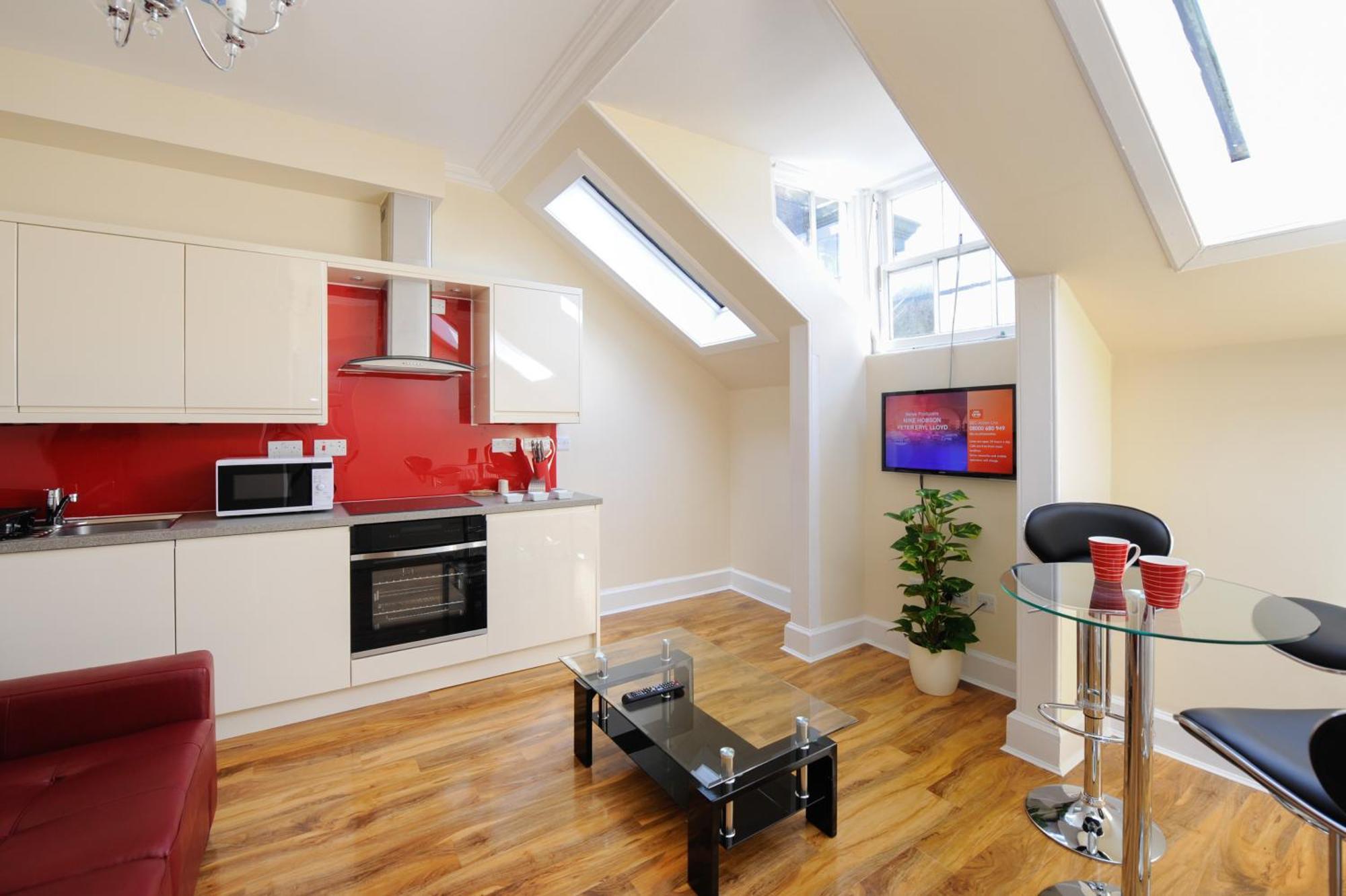 Deluxe Family Suite