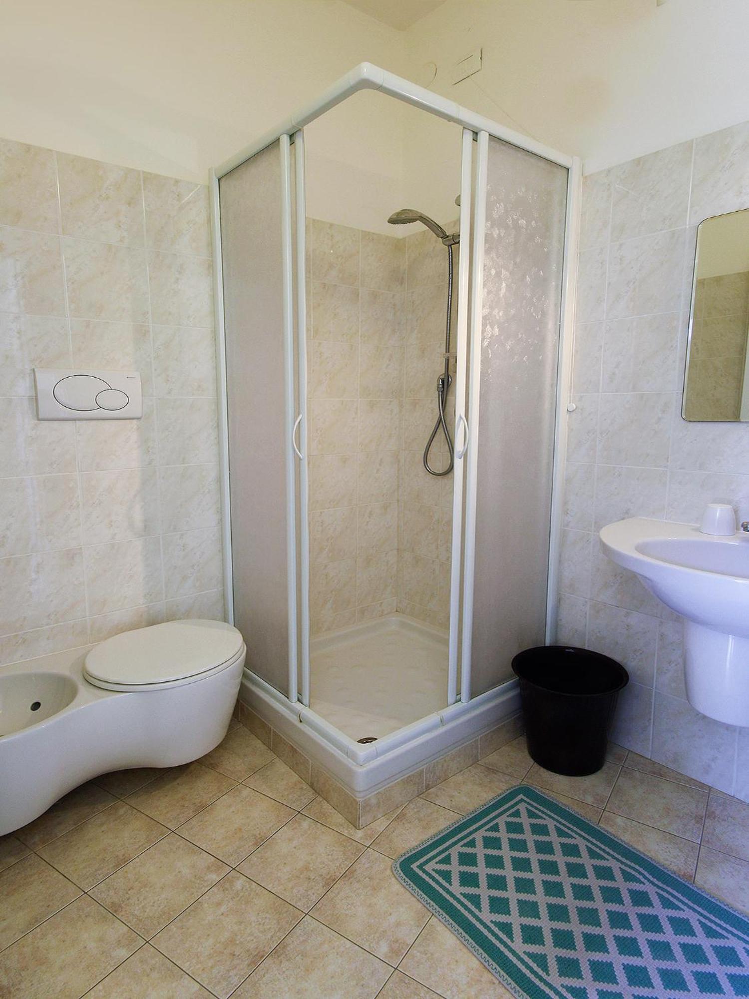 Single Room with Balcony,67692374:JPEG