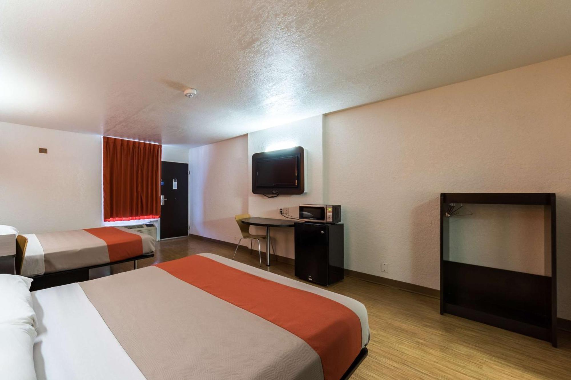Quadruple Room Disability Access Non-Smoking